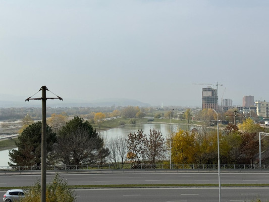 Продам двухкомнатную (2-комн.) квартиру, Ленина пр-кт, 1к4, Баксан г