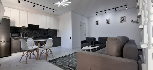 Продам двухкомнатную (2-комн.) квартиру, Донская ул, 2, Цимлянск г