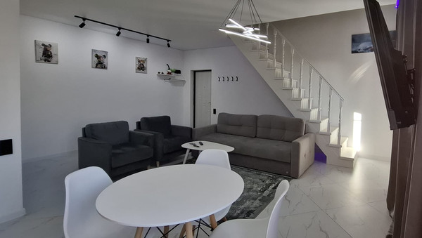 Продам двухкомнатную (2-комн.) квартиру, Донская ул, 2, Цимлянск г