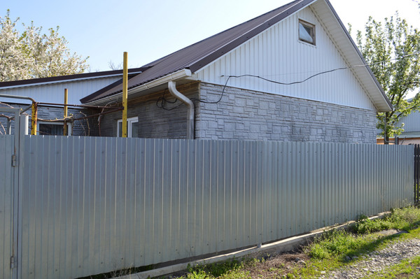 Продам дачу, Волгодонской Садовод тер. СНТ, 1040х, Волгодонск г, 0 км от города