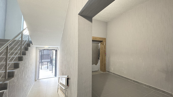 Продам машиноместо 10 м2, Шарданова ул, 52ка, Нальчик г