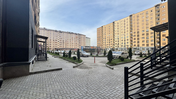 Продам машиноместо 10 м2, Шарданова ул, 52ка, Нальчик г