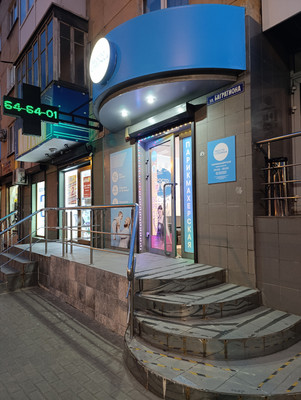 Продам салон красоты 41,8 м2, Багратиона ул, 66-80, Калининград г