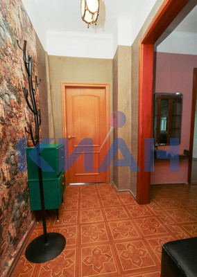 Продам многокомнатную квартиру, Свободный пр-кт, 63, Красноярск г