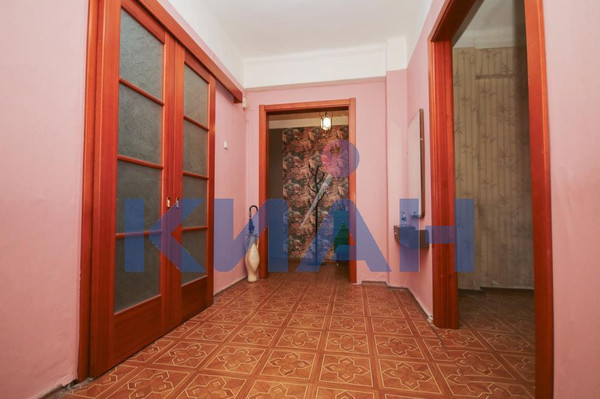 Продам многокомнатную квартиру, Свободный пр-кт, 63, Красноярск г