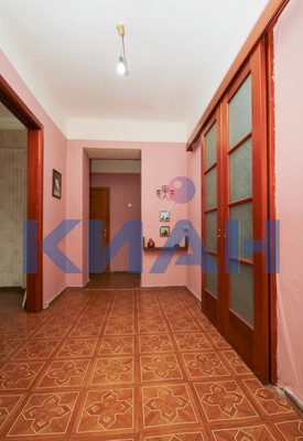 Продам многокомнатную квартиру, Свободный пр-кт, 63, Красноярск г