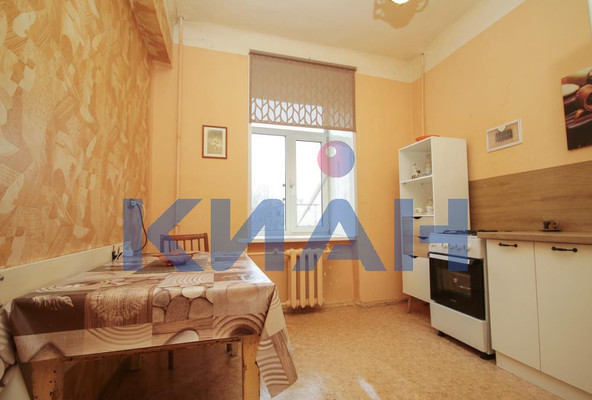 Продам многокомнатную квартиру, Свободный пр-кт, 63, Красноярск г