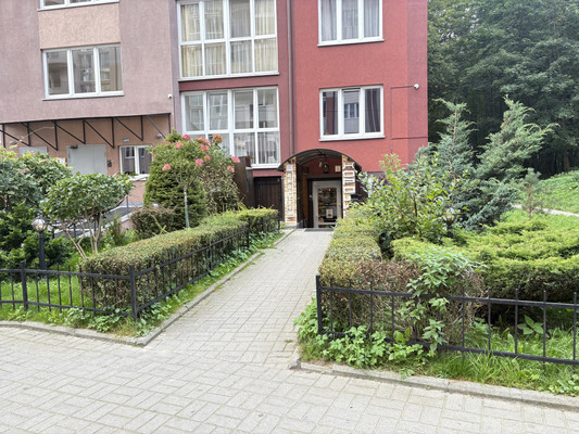 Продам коммерческое помещение 56 м2, Имени Ю. Гагарина парк, 55В, Калининград г