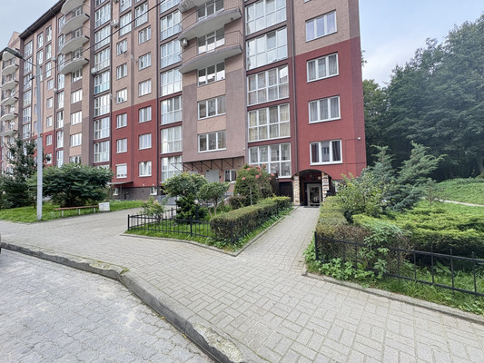 Продам коммерческое помещение 56 м2, Имени Ю. Гагарина парк, 55В, Калининград г