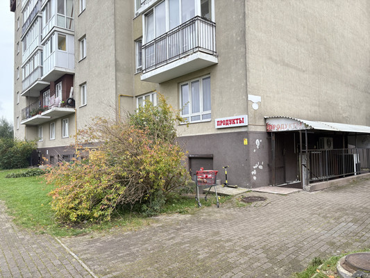 Продам коммерческое помещение 98 м2, Горького ул, 174, Калининград г