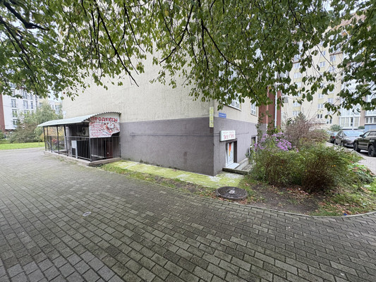 Продам коммерческое помещение 98 м2, Горького ул, 174, Калининград г