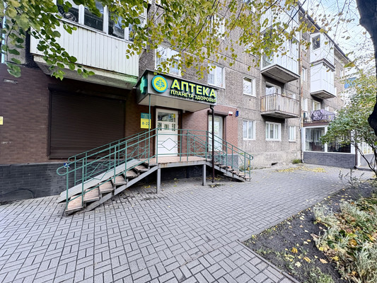 Продам торговое помещение 43 м2, Ленина пр-кт, 89, Балтийск г