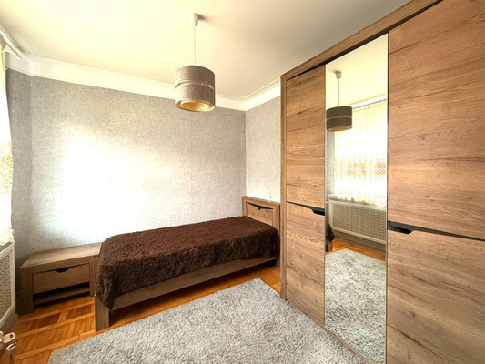 Продам многокомнатную квартиру, Неделина ул, 8к1, Нальчик г