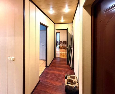 Продам многокомнатную квартиру, Неделина ул, 8к1, Нальчик г