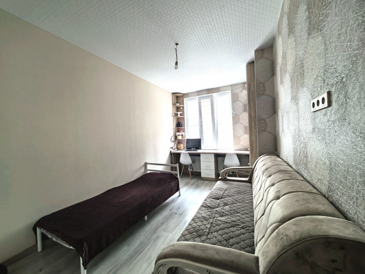 Продам двухкомнатную (2-комн.) квартиру, Шарданова ул, 46кг, Нальчик г