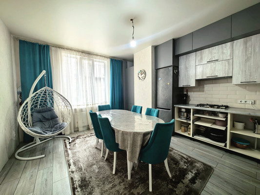 Продам двухкомнатную (2-комн.) квартиру, Шарданова ул, 46кг, Нальчик г