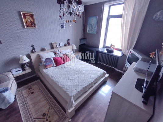 Продам трехкомнатную (3-комн.) квартиру, Кожевническая ул, 1Б, Москва г