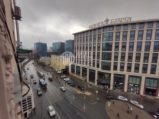 Продам трехкомнатную (3-комн.) квартиру, Кожевническая ул, 1Б, Москва г