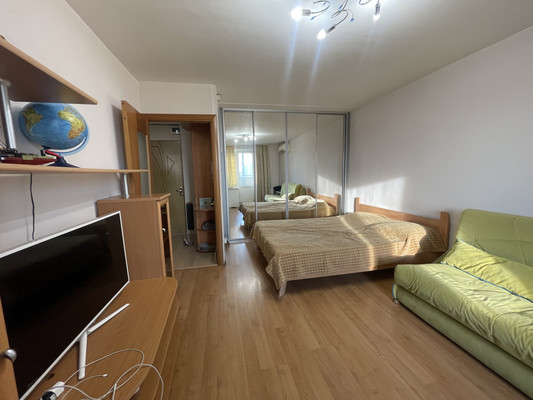 Продам однокомнатную (1-комн.) квартиру, Вешняковская ул, 17, Москва г