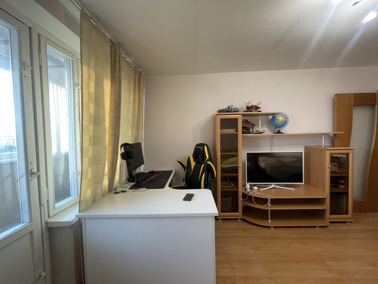 Продам однокомнатную (1-комн.) квартиру, Вешняковская ул, 17, Москва г