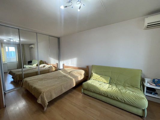 Продам однокомнатную (1-комн.) квартиру, Вешняковская ул, 17, Москва г