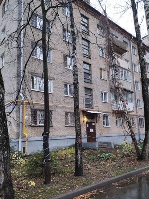 Продам двухкомнатную (2-комн.) квартиру, Железнодорожный проезд, 13, Красногорск г