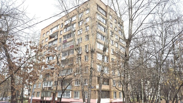 Продам однокомнатную (1-комн.) квартиру, Чонгарский б-р, 22к2, Москва г