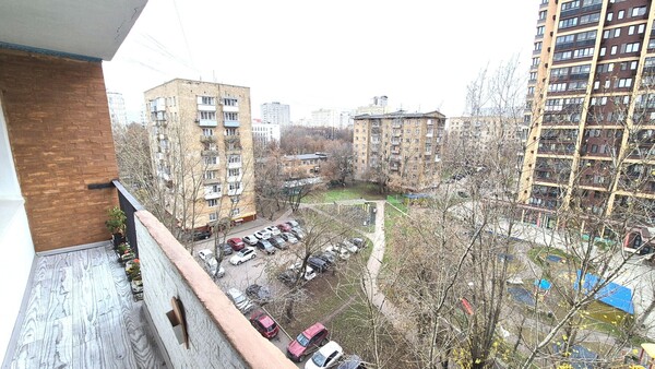 Продам однокомнатную (1-комн.) квартиру, Чонгарский б-р, 22к2, Москва г