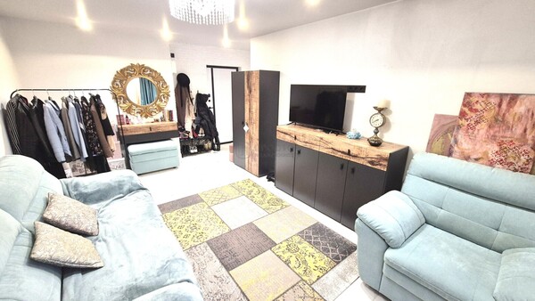 Продам однокомнатную (1-комн.) квартиру, Чонгарский б-р, 22к2, Москва г