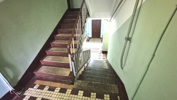 Продам однокомнатную (1-комн.) квартиру, Чонгарский б-р, 22к2, Москва г