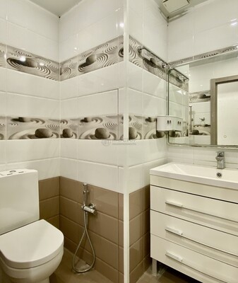 Продам двухкомнатную (2-комн.) квартиру, Творчества ул, 7, Домодедово с