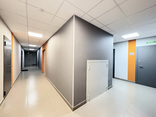 Продам трехкомнатную (3-комн.) квартиру, Аметьевская магистраль ул, 18к2, Казань г