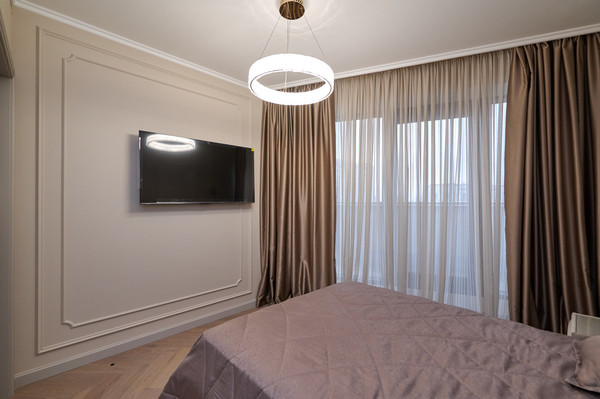 Сдам трехкомнатную (3-комн.) квартиру, Братьев Весниных б-р, 1, Москва г