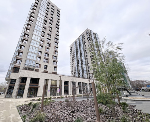 Продам двухкомнатную (2-комн.) квартиру, Гаврилова ул, 7к1, Казань г