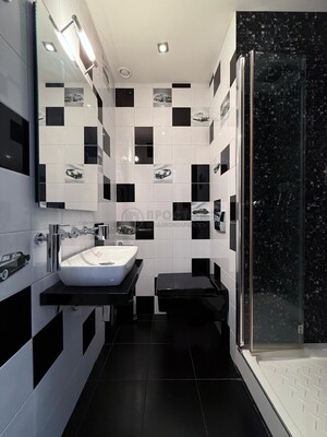 Продам трехкомнатную (3-комн.) квартиру, Архитектора Власова ул, 8, Москва г