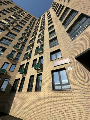 Продам двухкомнатную (2-комн.) квартиру, Заводская ул, 45к10, Деденево рп