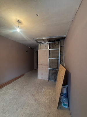 Продам однокомнатную (1-комн.) квартиру, Дружба мкр, 4, Комсомольск-на-Амуре г