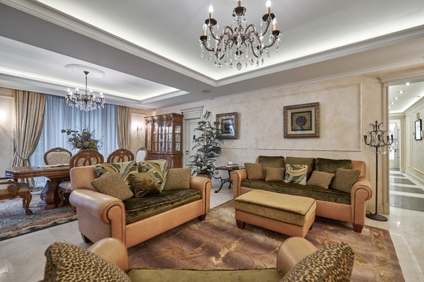 Продам многокомнатную квартиру, Авиационная ул, 77к1, Москва г