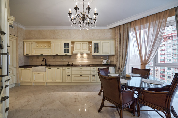 Продам многокомнатную квартиру, Авиационная ул, 77к1, Москва г