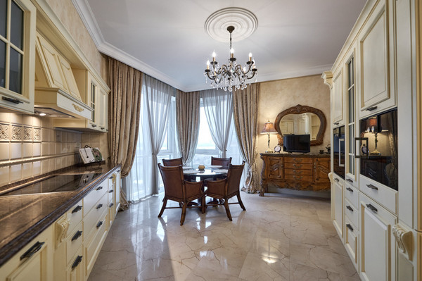 Продам многокомнатную квартиру, Авиационная ул, 77к1, Москва г