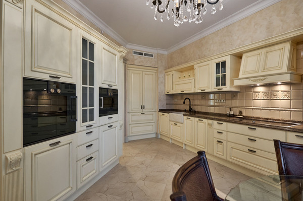 Продам многокомнатную квартиру, Авиационная ул, 77к1, Москва г