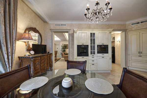 Продам многокомнатную квартиру, Авиационная ул, 77к1, Москва г