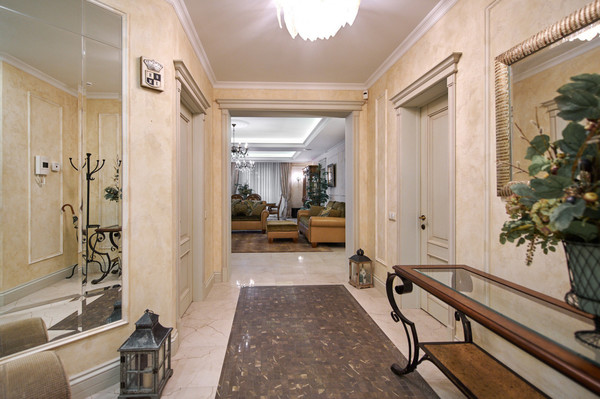 Продам многокомнатную квартиру, Авиационная ул, 77к1, Москва г