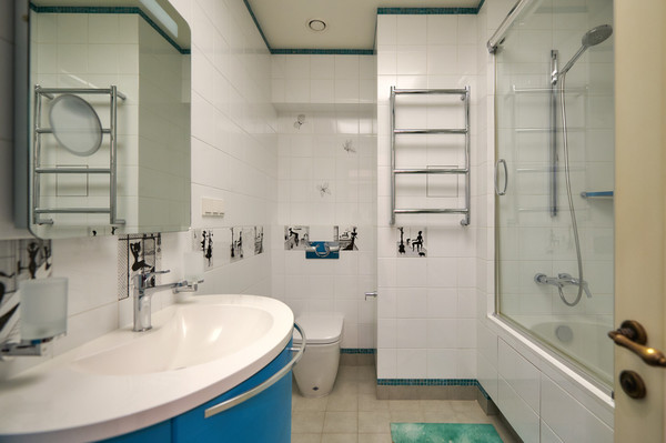 Продам многокомнатную квартиру, Авиационная ул, 77к1, Москва г