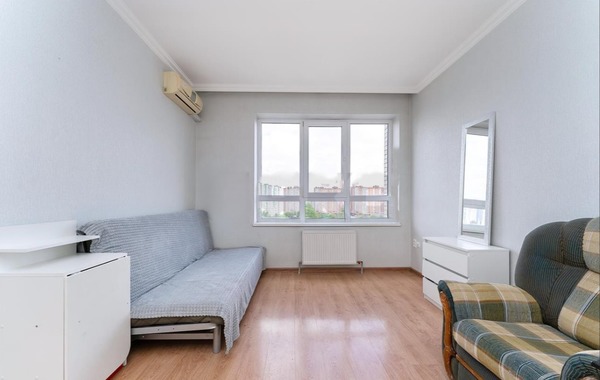 Продам однокомнатную (1-комн.) квартиру, 1-го Мая ул, 91А, Краснодар г