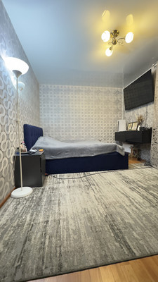 Продам трехкомнатную (3-комн.) квартиру, Чапаева ул, 12, Щербинка г