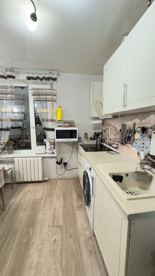 Продам трехкомнатную (3-комн.) квартиру, Чапаева ул, 12, Щербинка г