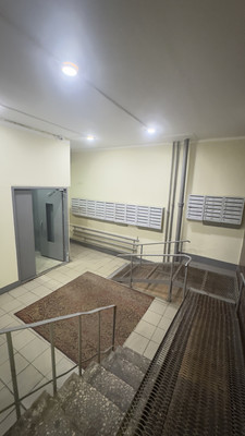 Продам трехкомнатную (3-комн.) квартиру, Чапаева ул, 12, Щербинка г