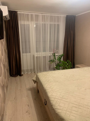 Продам двухкомнатную (2-комн.) квартиру, Гоголя ул, 115, Кропоткин г