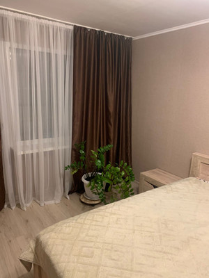 Продам двухкомнатную (2-комн.) квартиру, Гоголя ул, 115, Кропоткин г